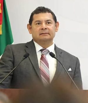 Alejandro Armenta niega retiro de su visa de los Estados Unidos