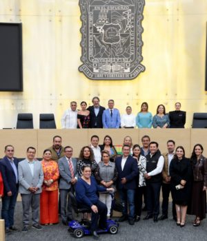 Congreso desaparece ayuntamientos en Acatlán, Esperanza y Tepeyahualco; avala Concejos Municipales