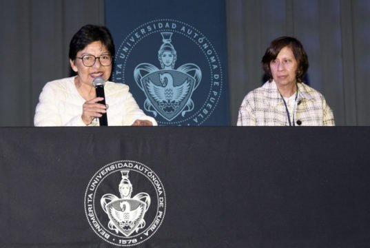 Clausura la Rectora Lilia Cedillo Simposio Internacional de Investigación Traslacional 2026