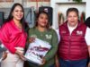 Tonantzin Fernández entrega 75 uniformes al personal de limpia de San Pedro Cholula