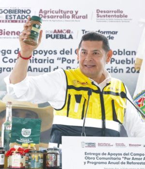Campo y obra comunitaria transforman la vida de las familias de Tehuacán