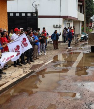 Arranca Tonantzin Fernández pavimentación de concreto asfáltico en Texintla
